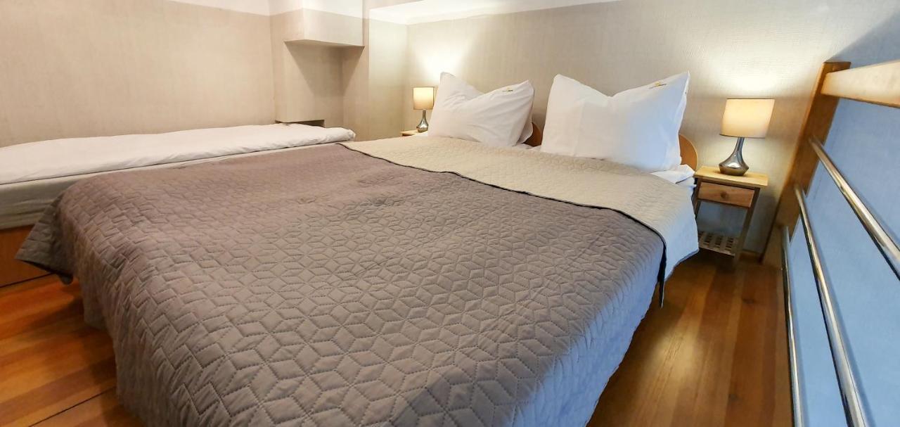 Holiday Home Slavia New S8 Miedzyzdroje Z Antresola I Balkonem Przy Plazy Eksteriør billede