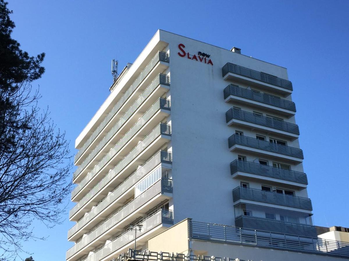 Holiday Home Slavia New S8 Miedzyzdroje Z Antresola I Balkonem Przy Plazy Eksteriør billede